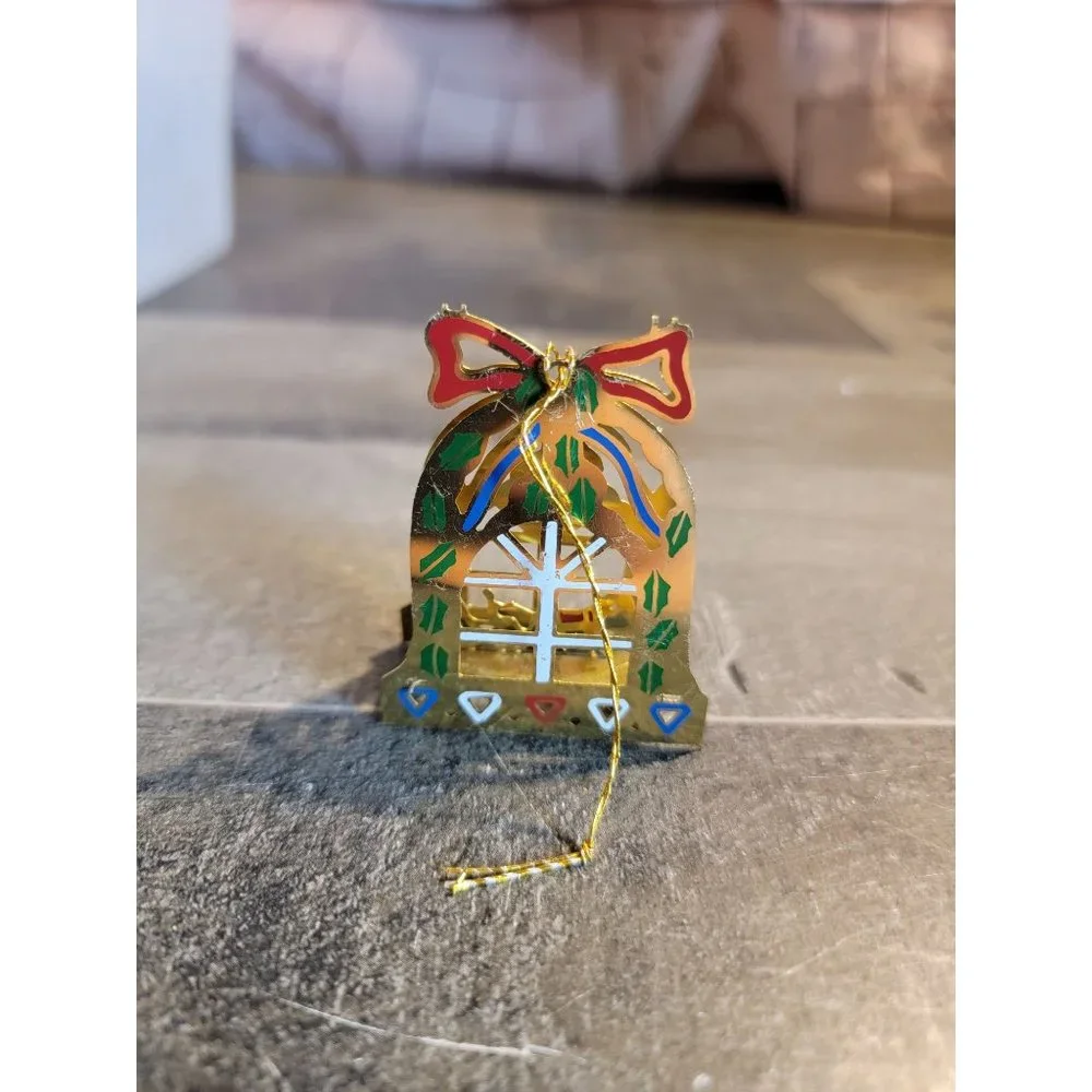 Vintage Golden tin bell Mistletoe horse sleigh ornament‎ Xmas tree home decor